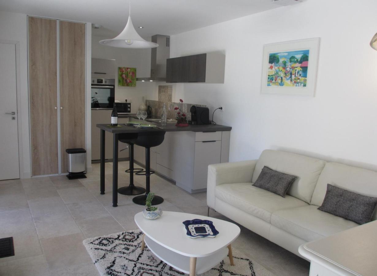 Mazet De La Lavande Uzès Esterno foto